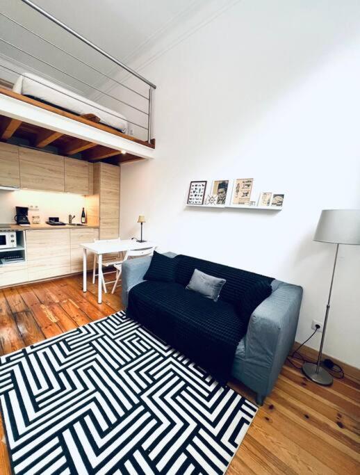 Lisbon Lovely Mezzanino Studio Close To Lx Factory 외부 사진