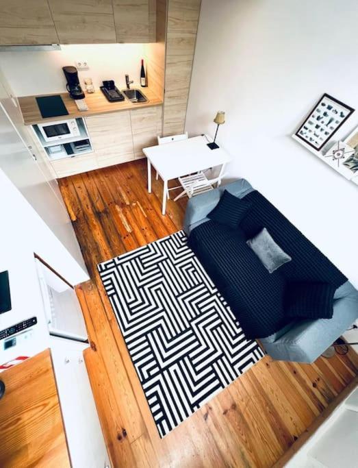 Lisbon Lovely Mezzanino Studio Close To Lx Factory 외부 사진